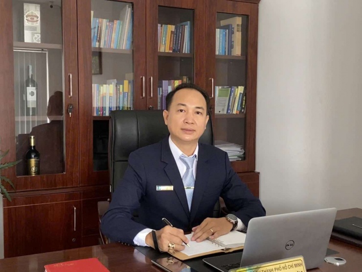 Luật sư Sơn khuyến cáo, giám sát là quyền, nhưng giám sát đúng luật mới là cách bảo vệ quyền đó. Ảnh: NVCC.