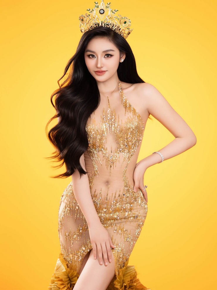 Hoa hậu Yến Nhi cho biết cuộc sống của cô có nhiều thay đổi sau hơn 5 tháng đăng quang Miss Grand Vietnam 2025. (Ảnh: NVCC)