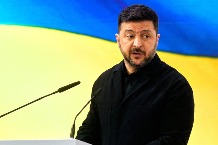 Tổng thống Ukraine Volodymyr Zelenskyy phát biểu tại Hội nghị An ninh Munich ở Đức hôm 14-2. Ảnh: AP