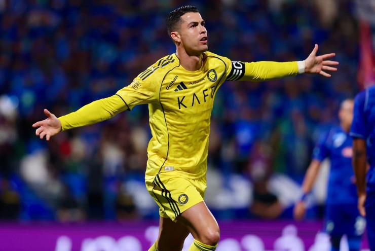 Ronaldo lại ghi bàn cho Al Nassr