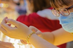 Khách giao dịch vàng từ 5 triệu đồng trở lên phải chuyển khoản