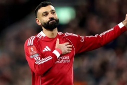 Tin mới nhất bóng đá chiều 15/2: HLV Slot chỉ ra điều đặc biệt của Salah