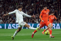 Trực tiếp bóng đá Real Madrid - Sociedad: Gonzalo Garcia mở điểm rất sớm (La Liga)