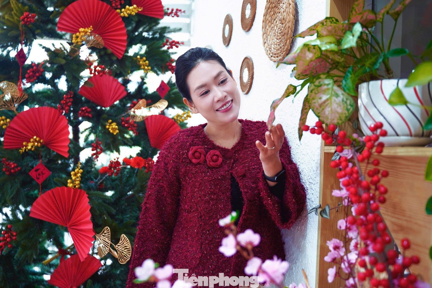 Nhan sắc của "Nguyệt thảo mai" ở tuổi 44. Ảnh: Đức Nguyễn.