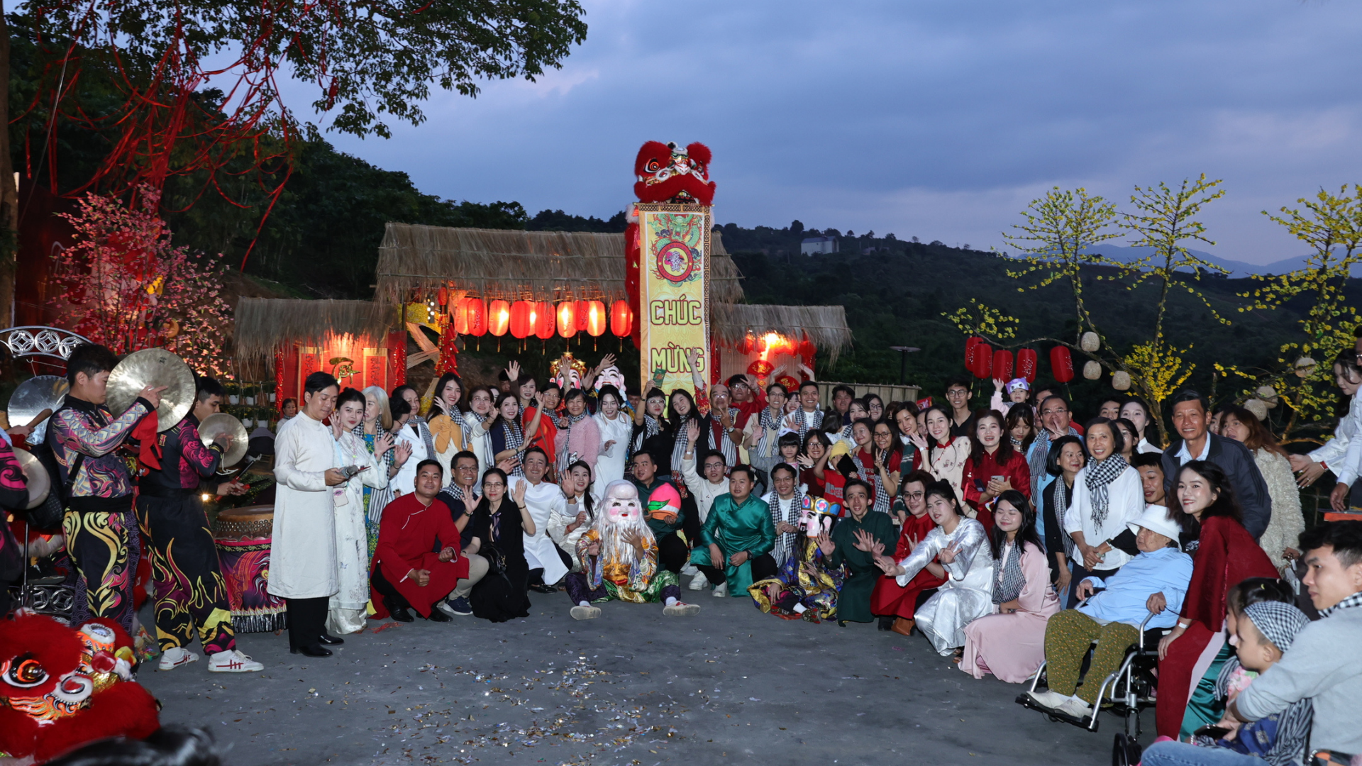 Không gian Tết xưa giữa cao nguyên Bảo Lộc thu hút đông đảo du khách tìm về trải nghiệm ký ức đoàn viên