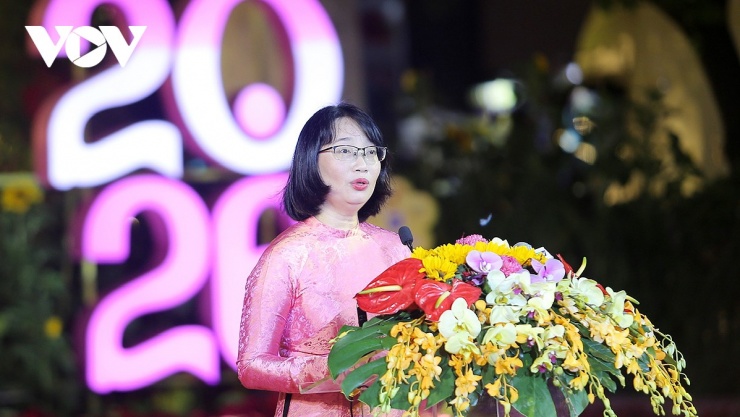 Phó Chủ tịch UBND TP.HCM Trần Thị Diệu Thúy phát biểu khai mạc. (Ảnh: H.G)