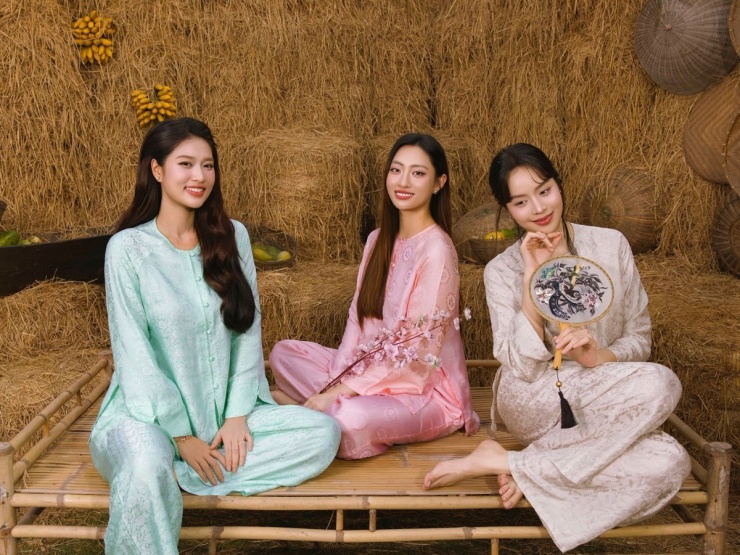 Hoa hậu Đoàn Thiên Ân, Lương Thùy Linh và Thanh Thủy (từ trái qua) "giữ chuỗi ba mùa Tết bên nhau".