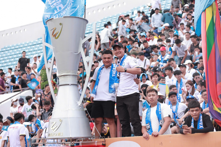 Khi nhiều chảo lửa cũ giảm sức hút thì các "tay chơi" mới như Nam Định, Ninh Bình hay Công an Hà Nội đang tạo nên cuộc đua hấp dẫn hơn ở V.League