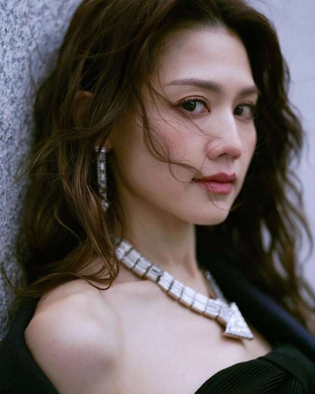 Châu Tú Na bị kiện vì tội phỉ báng. IG.