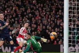 Arsenal lập kỷ lục vô tiền khoáng hậu tại FA Cup