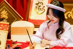 Khai bút đầu năm Bính Ngọ 2026 nên viết gì?