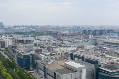 Trung Quốc chi 150 tỷ USD vẫn chưa thể tự chủ chip bán dẫn