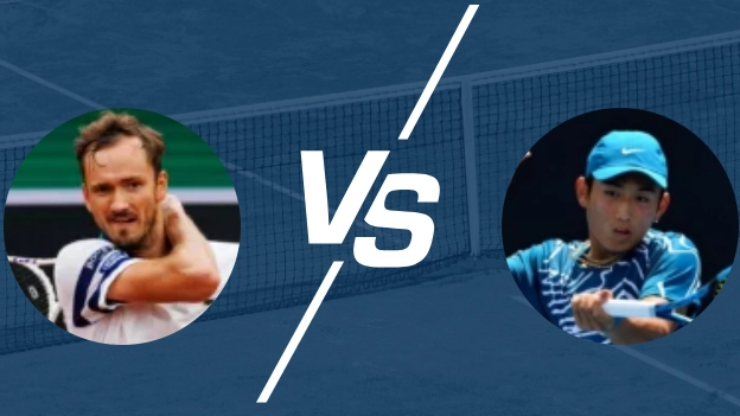 Medvedev (bên trái) được dự báo sẽ đánh bại tay vợt Trung Quốc sau 2 set