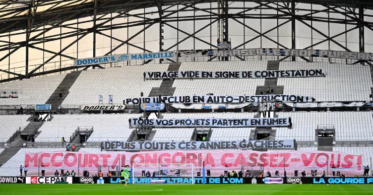 Fan Marseille yêu cầu ban lãnh đạo đội bóng từ chức