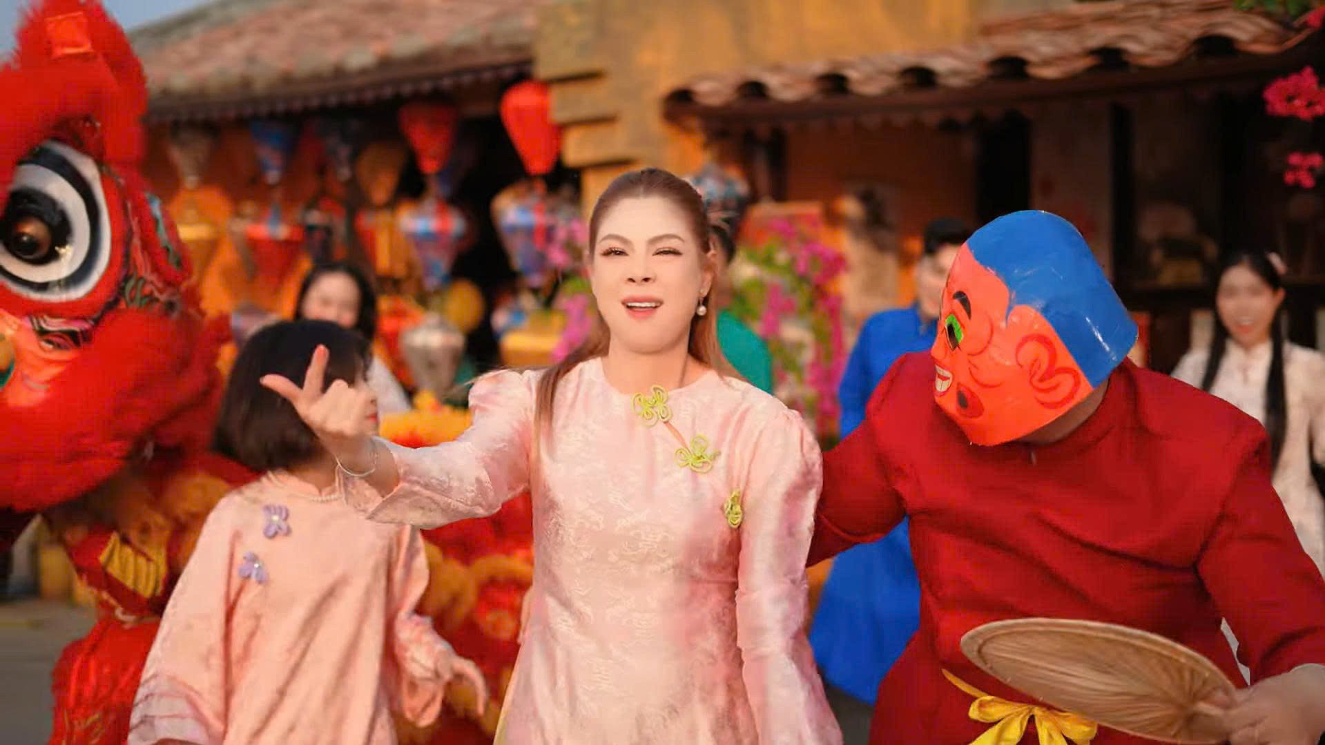 Nhạc Tết 2026: Trúc Nhân không có đối thủ, Thanh Thảo và Ngọc Huyền bị chê tơi tả - 2