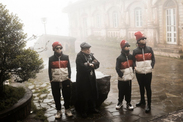 Cụ ông U90 bốn năm liền phượt xuyên Việt cùng con cháu - 6