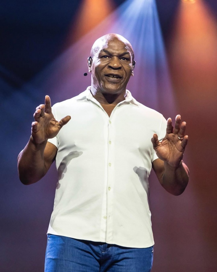 Võ sĩ thép Mike Tyson sinh năm 1966. Ảnh: Instagram