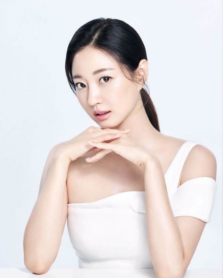 Nữ diễn viên Kim Sa-rang sinh ngày 12-1-1978. Ảnh: Instagram