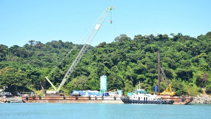 Vẻ đẹp hoang sơ, kiêu hãnh của Hòn Khoai - 3