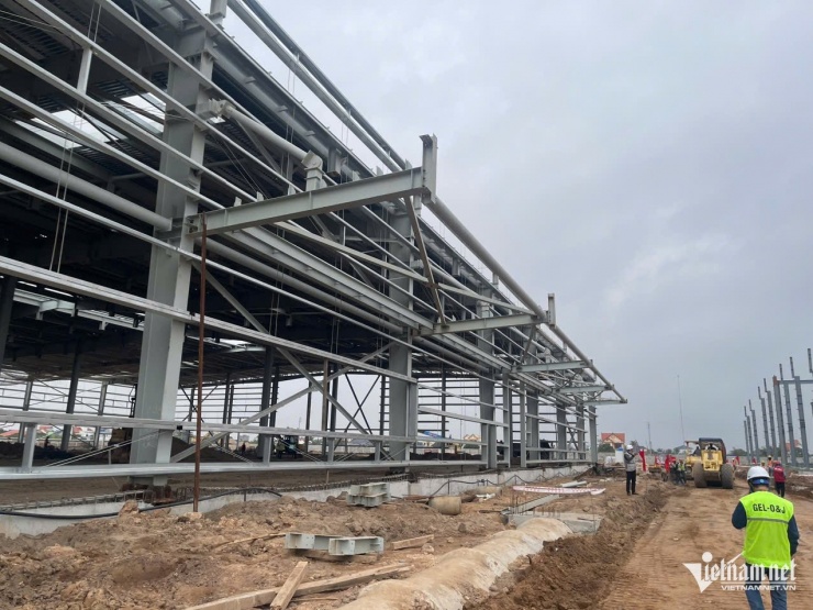 Nhà máy GEL - O&amp;J đang xây dựng và gấp rút hoàn thành, dự kiến sẽ xuất xưởng những chiếc Omoda &amp; Jaecoo đầu tiên&nbsp;vào Quý 3/2026. Ảnh: Hoàng Hiệp