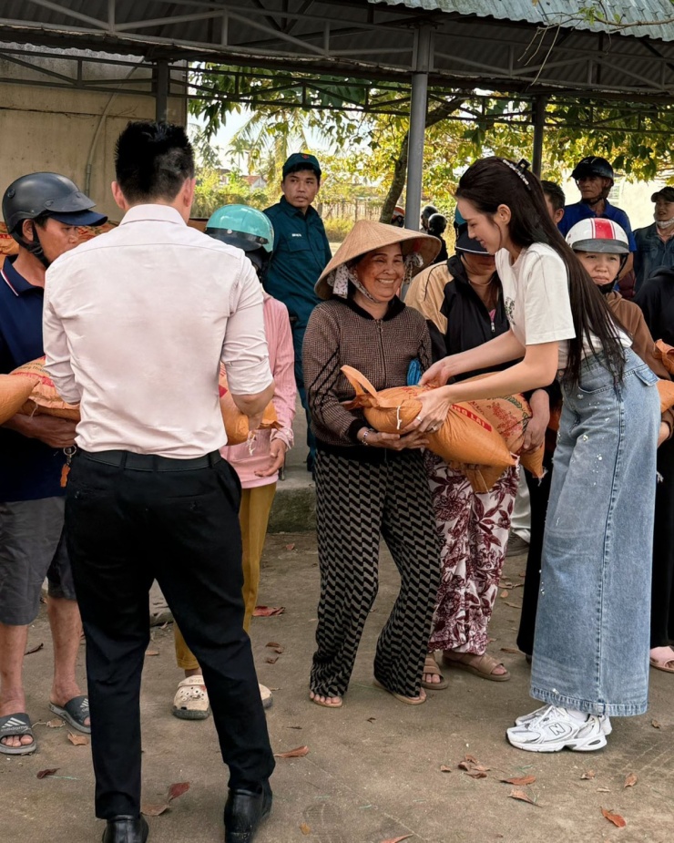 Cuộc sống vợ chồng son của hoa hậu Đỗ Thị Hà - 11