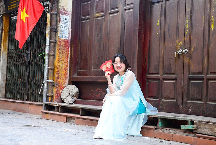 Hà Nội mùng 1 Tết: Bình yên trong nhịp thở đầu Xuân