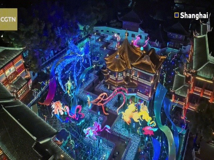 Mãn nhãn màn trình diễn ánh sáng đón Tết Nguyên đán ở Trung Quốc