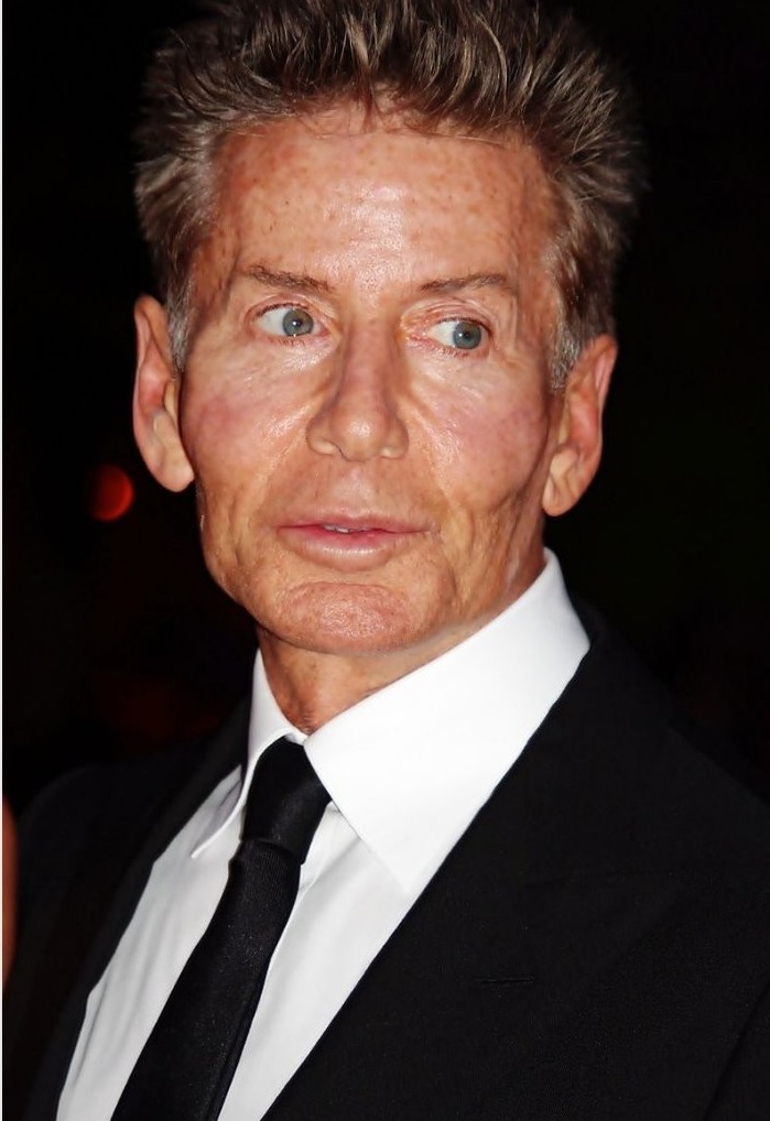 Người định nghĩa sự tối giản của thời trang Mỹ sinh ngày 19-11-1942. Ảnh: Instagram