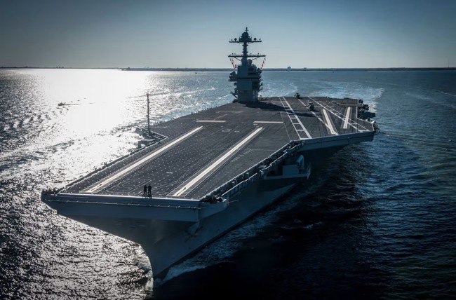 Tàu sân bay USS Gerald R Ford của Mỹ. Ảnh: AP