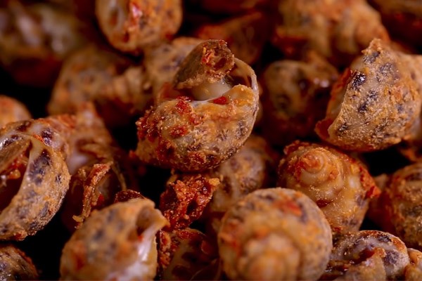 Món ăn gần 1 triệu/ký khiến Hòa Minzy nức nở khen ngon - 3