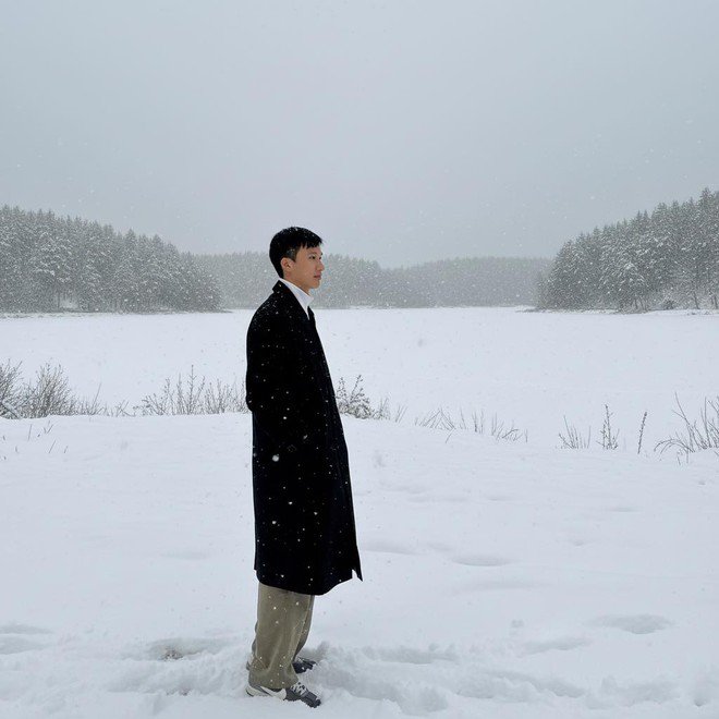 Điểm lại những trend AI "làm mưa làm gió" mạng xã hội năm 2025 - 3