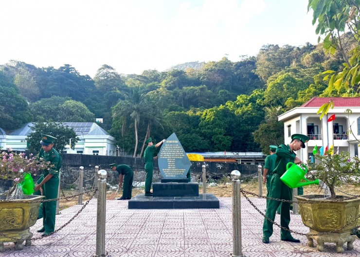 Sắc xuân trên đảo tiền tiêu Hòn Khoai - 5