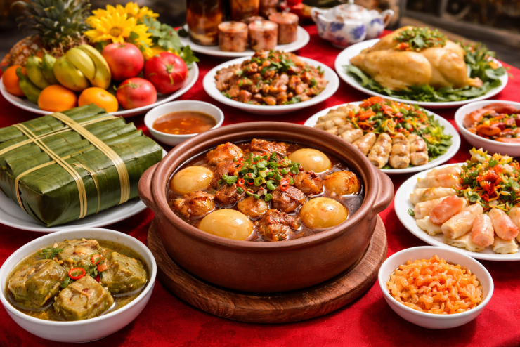 Thịt kho hột vịt là món ăn không thể thiếu trong mâm cỗ ngày tết ở Nam Bộ