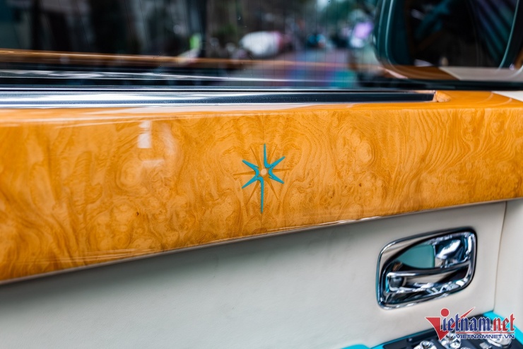 Cận cảnh xe siêu sang Rolls-Royce độc nhất thế giới của doanh nhân Hà Nội - 11