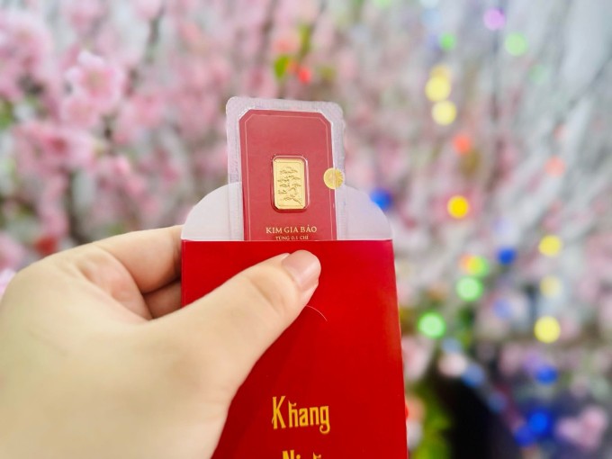 Một phân vàng được ưa chuộng để lì xì dịp Tết vì kiểu dáng tiện lợi, nhiều ý nghĩa phong thủy và tích lũy. Ảnh: NVCC