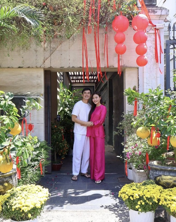 Tết nhà Thúy Diễm - Lương Thế Thành ở biệt thự 200 m2 - 1