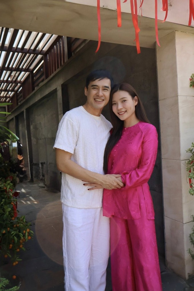 Tết nhà Thúy Diễm - Lương Thế Thành ở biệt thự 200 m2 - 2