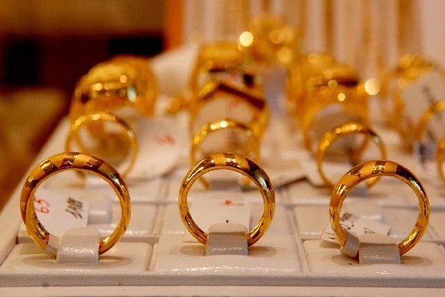 Dòng nhẫn trơn luôn là lựa chọn ưu tiên của nhiều khách hàng yêu thích sự tối giản nhưng tinh tế.