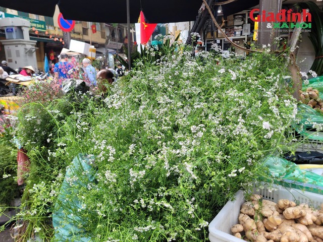 Giữ hương Tết xưa bằng nồi nước mùi già đầu năm, giá chỉ từ 20.000 đồng/bó - 3