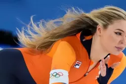 Nữ VĐV Hà Lan kiếm triệu đô chỉ nhờ khoe… nội y tại Thế vận hội mùa Đông