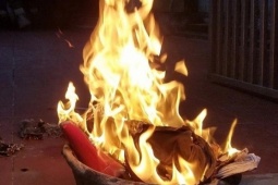 Ngày, giờ đẹp làm lễ hóa vàng năm Bính Ngọ 2026