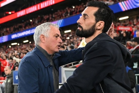 Real Madrid thắng vất vả: Arbeloa "sợ" Mourinho, "Bóng vàng" quá xa vời với Vinicius