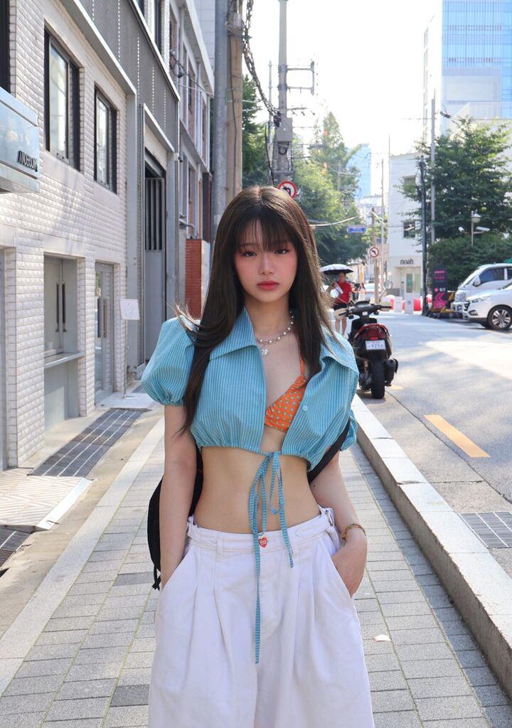 Linh Ka nổi bật với nhan sắc ngọt ngào, phong cách trẻ trung và thần thái tự tin.