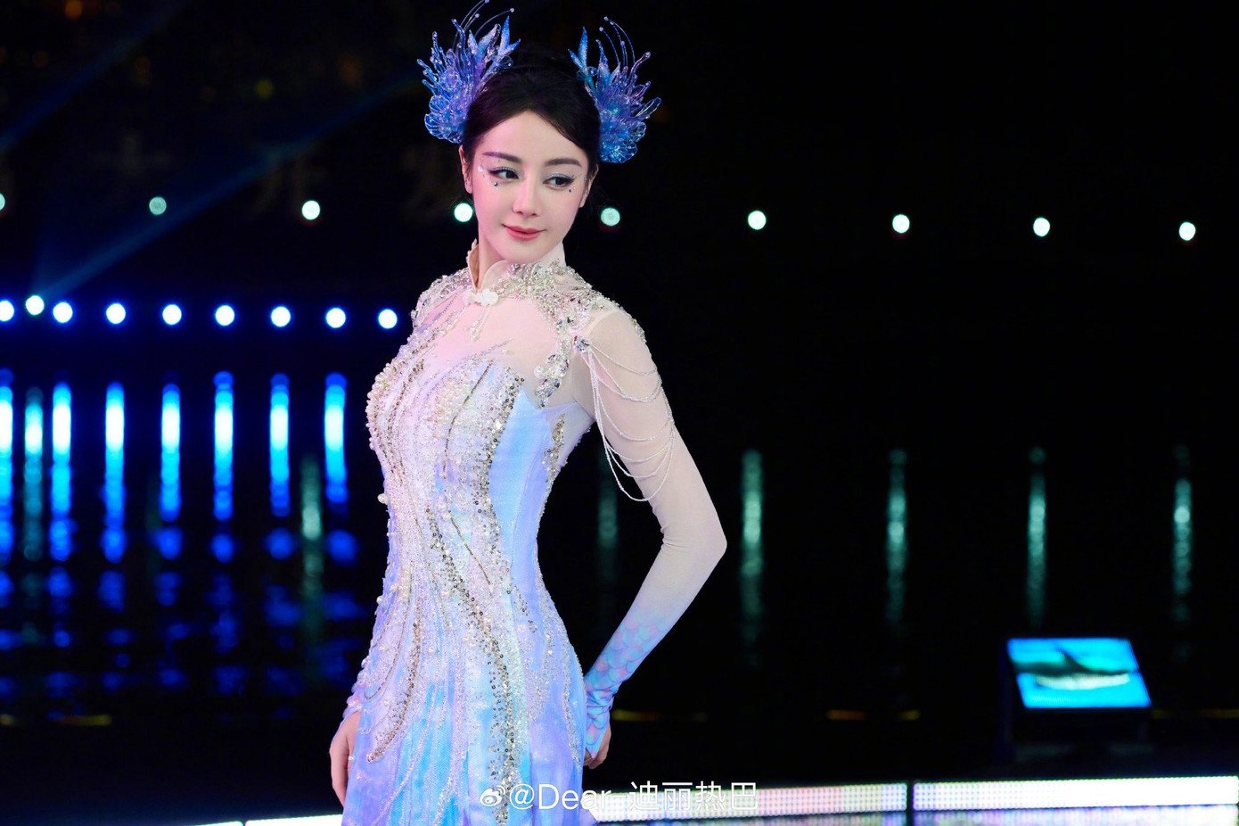 Ngắm hai mỹ nhân này mới hiểu thế nào là “đẹp nghiêng nước nghiêng thành” - 9