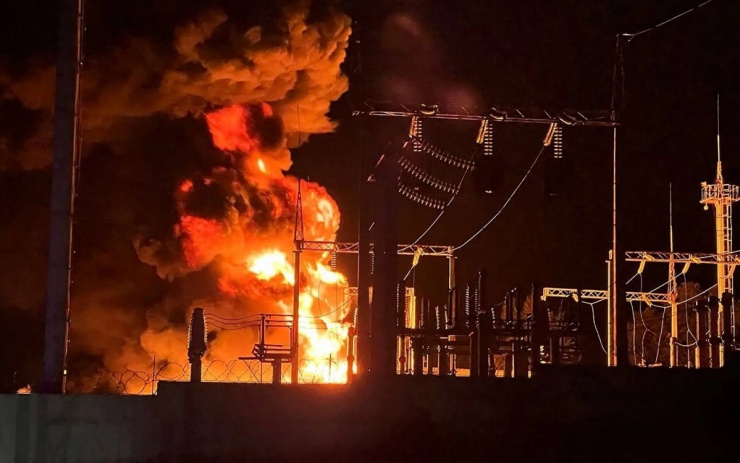 Ukraine tập kích tên lửa vào lãnh thổ Nga, gây mất điện? - 1