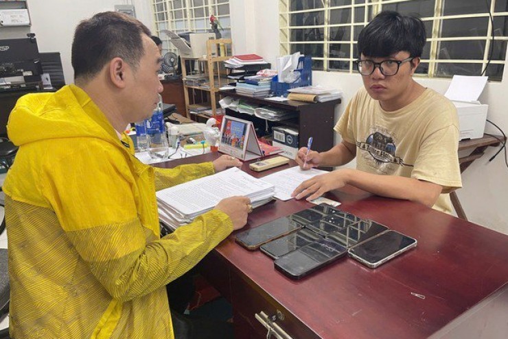 Công an TPHCM bắt giữ "đại gia" lừa tình, trộm cắp tài sản của hàng trăm "sugar baby"