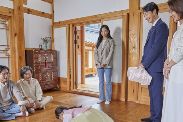 Vì sao vợ chồng Hàn Quốc dễ ly hôn sau Tết?