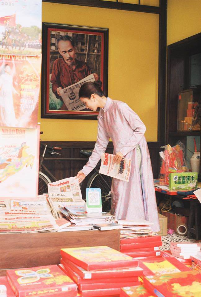 Cháu dâu NSƯT Chí Trung gây thương nhớ khi diện áo dài Tết 2026 - 4