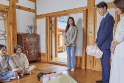 Vì sao vợ chồng Hàn Quốc dễ ly hôn sau Tết?