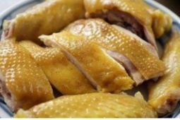 Thịt gà luôn có sẵn trên mâm cơm ngày Tết nhưng ăn kiểu này cực hại sức khỏe